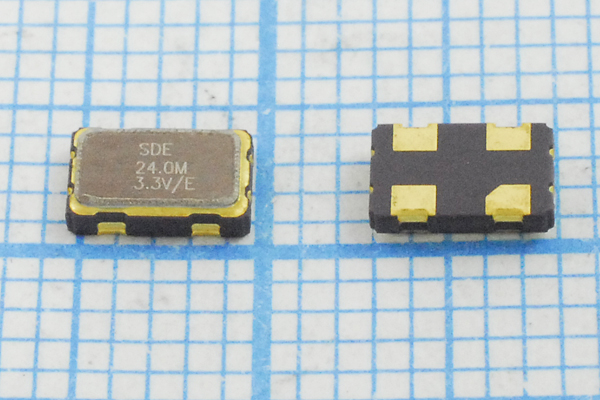 гк 24000 \\SMD05032C4\T/CM\3,3В\SOC5\SDE