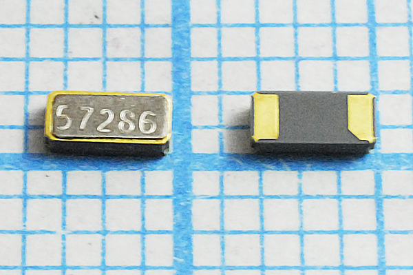 32,768 \SMD03215C2\12,5\ 20\ /-40~85C\CM315D\1Г