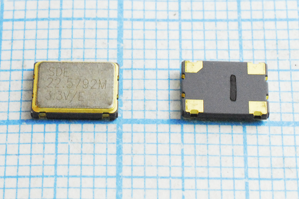 гк 22579,2 \\SMD07050C4\T/CM\3,3В\SOC7\SDE